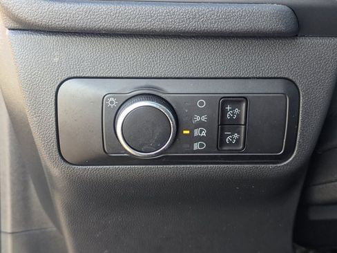 Used 2025 Ford Escape ST-Line image 22