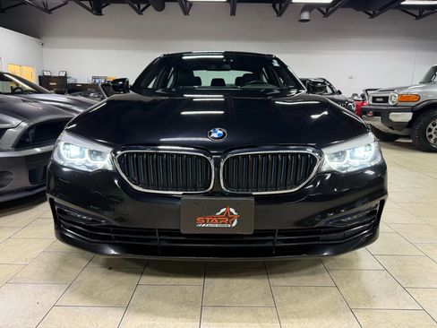 Used 2018 BMW 530e xDrive image 10