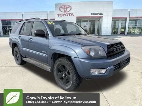 Used 2005 Toyota 4Runner SR5 image 1