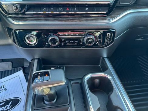 Used 2023 Chevrolet Silverado 1500 RST image 13