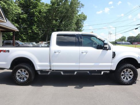 Used 2019 Ford F250 Lariat w/ Chrome Package AWD/4WD image 4