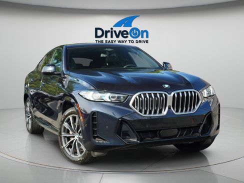 Used 2024 BMW X6 xDrive40i w/ Premium Package AWD/4WD image 13
