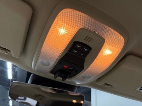 Used 2016 Volvo XC60 T5 Premier image 40