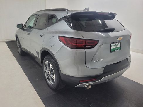 Used 2024 Chevrolet Blazer LT w/ Convenience Package FWD image 5