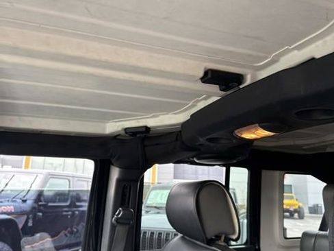 Used 2010 Jeep Wrangler Unlimited Sahara w/ Dual Top Group image 8