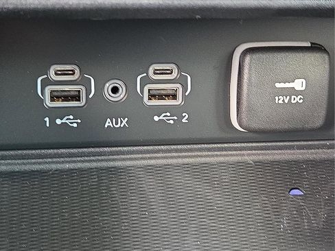 New 2025 Jeep Grand Cherokee L Laredo w/ Luxury Tech Group I image 18