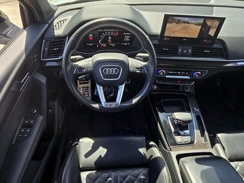 Used 2023 Audi SQ5 Premium Plus w/ Premium Plus Package AWD/4WD image 12