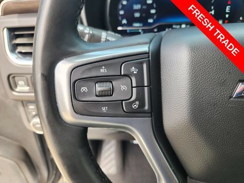 Used 2024 Chevrolet Suburban Z71 w/ Luxury Package AWD/4WD image 28