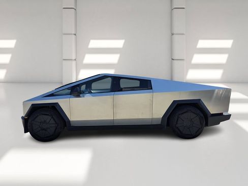 Used 2024 Tesla Cybertruck AWD Crew Cab image 3