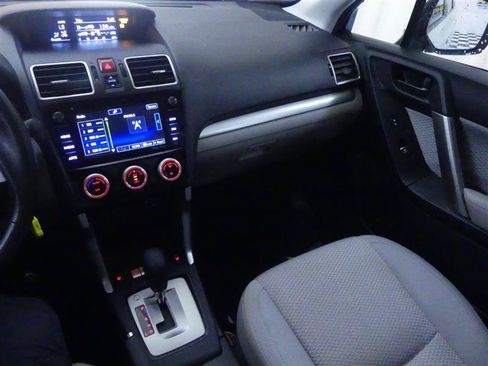 Used 2018 Subaru Forester 2.5i Premium w/ All-Weather Package AWD/4WD image 14