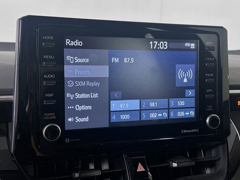 Used 2022 Toyota Corolla LE w/ Carpet Mat Package (TMS) image 21