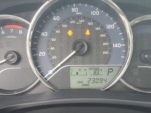 Certified 2016 Toyota Corolla LE FWD image 25
