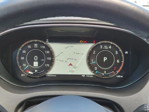 Used 2021 Jaguar E-PACE SE image 34