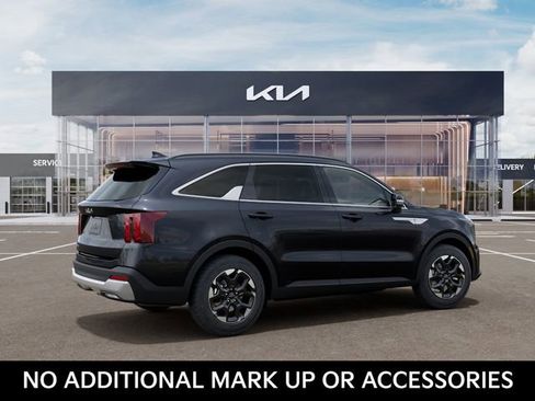 New 2026 Kia Sorento S FWD image 6