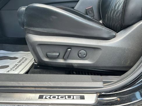 Used 2023 Nissan Rogue Platinum w/ Platinum Premium Package FWD image 10