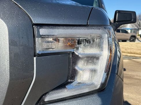 Used 2020 GMC Sierra 1500 Elevation w/ Elevation Value Package image 10