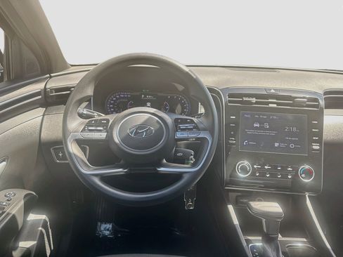 Used 2024 Hyundai Santa Cruz SE FWD image 18