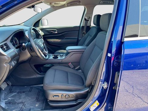 Used 2023 GMC Acadia SLE w/ Driver Convenience Package image 20