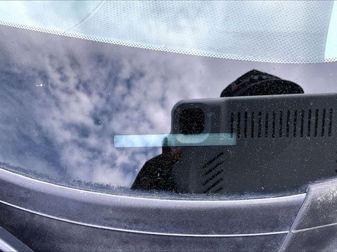 Used 2015 Subaru Forester 2.5i w/ Alloy Wheel Package image 37