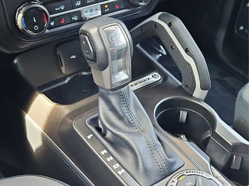 Used 2022 Ford Bronco Outer Banks AWD/4WD image 15