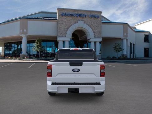 New 2026 Ford Maverick Lobo image 5