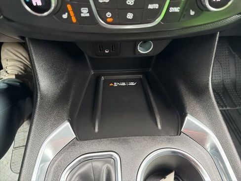 Certified 2023 Chevrolet Traverse LT w/ LPO, Floor Liner Package image 32