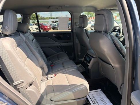 Used 2020 Lincoln Aviator Reserve w/ Elements Package Plus AWD/4WD image 19