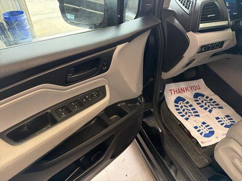 Used 2020 Honda Odyssey EX-L image 11