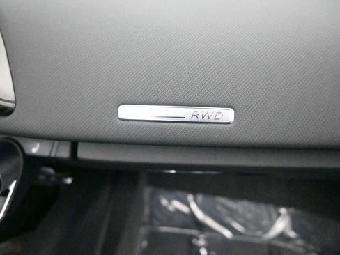 Used 2021 Audi R8 V10 w/ Premium Package image 35