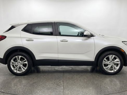 Used 2025 Buick Encore GX Preferred FWD image 11