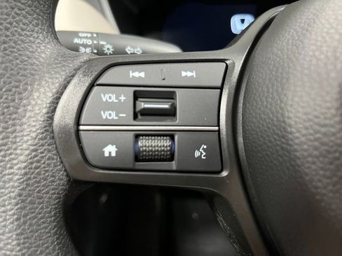 New 2027 Honda HR-V LX image 16