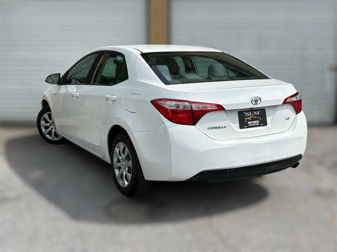 Used 2016 Toyota Corolla LE FWD image 11