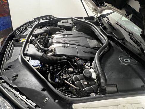 Used 2018 Mercedes-Benz GLS 550 4MATIC image 10
