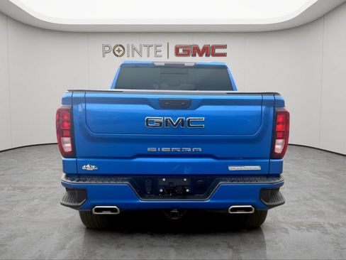 Used 2022 GMC Sierra 1500 Elevation w/ Preferred Package AWD/4WD image 4