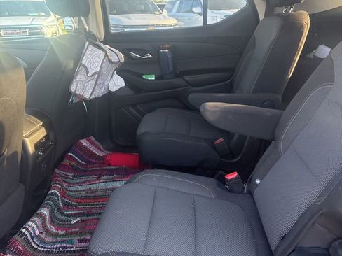 Used 2019 Chevrolet Traverse LT AWD/4WD image 5