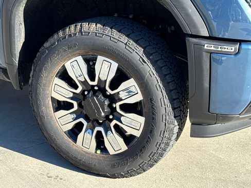 New 2026 GMC Sierra 2500 Denali w/ Denali Reserve Package image 6