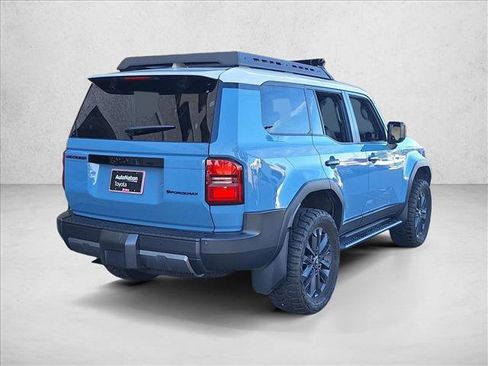 Used 2024 Toyota Land Cruiser image 5