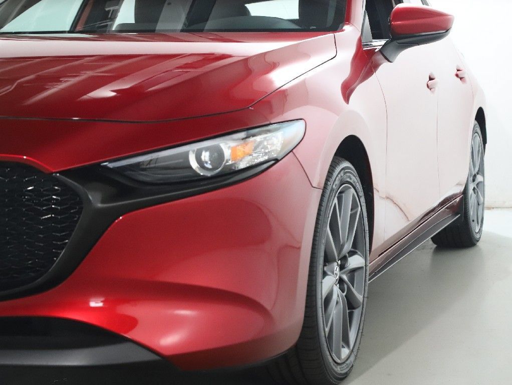 Certified 2025 MAZDA MAZDA3 s FWD image 5