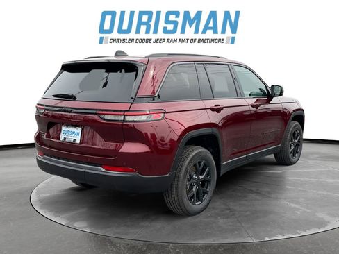 New 2026 Jeep Grand Cherokee Laredo image 6