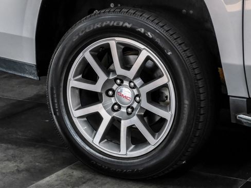 Used 2020 GMC Yukon XL Denali RWD image 69
