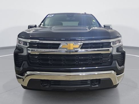 Used 2024 Chevrolet Silverado 1500 LT AWD/4WD image 10