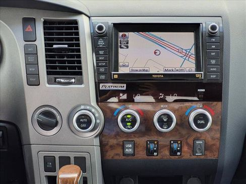 Used 2013 Toyota Tundra Platinum AWD/4WD image 15