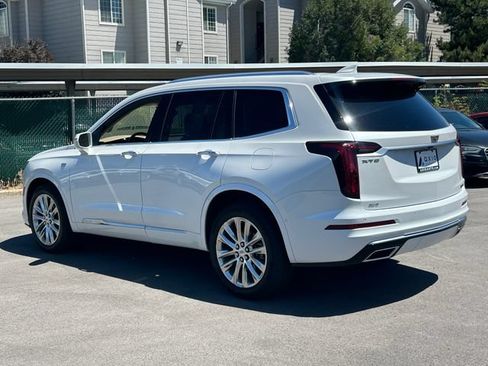 Used 2020 Cadillac XT6 Premium Luxury w/ Platinum Package AWD/4WD image 6