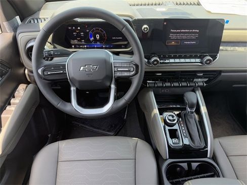 New 2025 Chevrolet Colorado ZR2 w/ Technology Package image 13