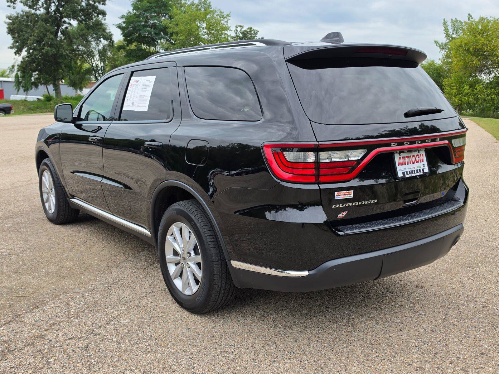 Used 2023 Dodge Durango SXT AWD/4WD image 20