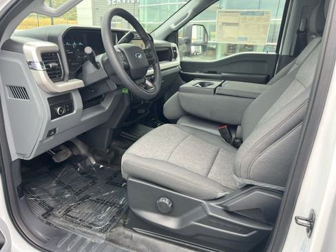 New 2026 Ford F450 XL w/ XL Chrome Package image 26