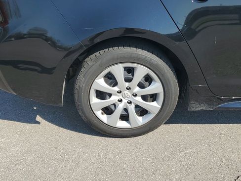 Used 2024 Toyota Corolla LE image 5