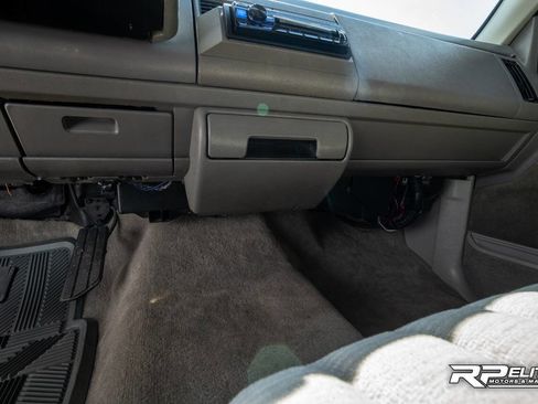 Used 1994 Chevrolet Silverado 1500 2WD Regular Cab image 60