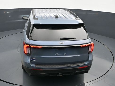 Used 2025 Ford Explorer ST-Line w/ Premium Package RWD image 23