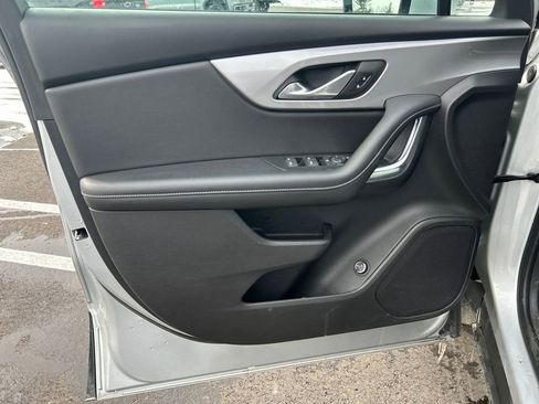 Used 2022 Chevrolet Blazer LT image 20